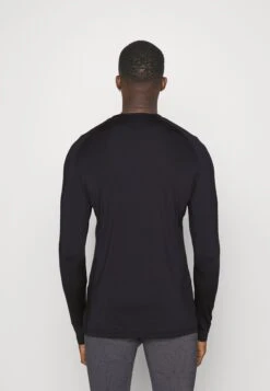 Essentials True Athletic Fit - Long Sleeved Top - Black -Stock X 9d8f6adfd81e48b8b27a39bea949efcb