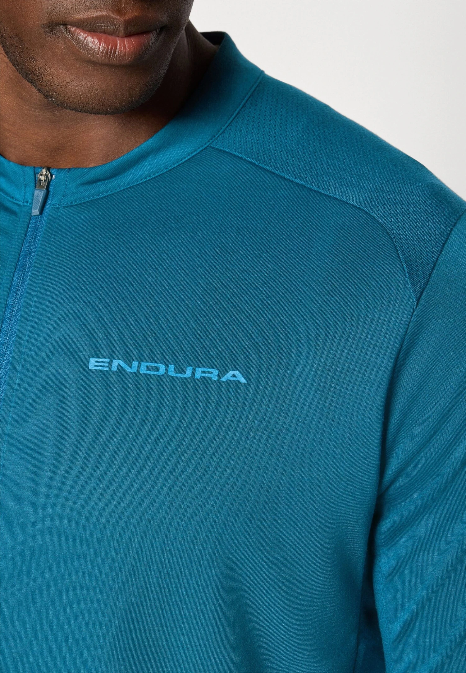 Endura LOOP S/S ZIPPED - Cycling Jersey - Barra Blue 7 Endura LOOP S/S ZIPPED - Cycling Jersey - Barra Blue - Image 5