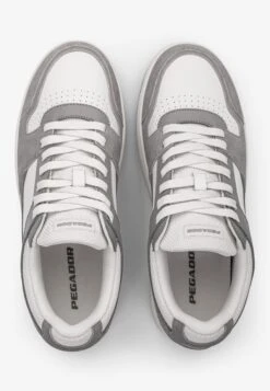 Pegador CITIGO LOW UNISEX - Trainers - Grey/off-white -Stock X 9e2dadf7bc60409e99690aaf5d292562