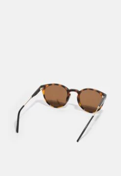 Calvin Klein Jeans Unisex - Sunglasses - Dark Tortoise -Stock X 9e3b0f50a66b41bfa61e26be9b78c3e8