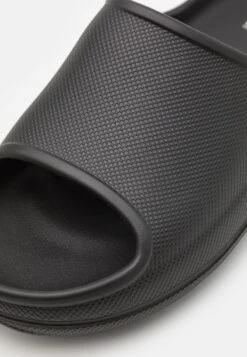 Call It Spring Vegan Julepp - Pool Slides - Black -Stock X 9e8f38e243954780a26ec201b2185669