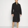 Lyle & Scott Lucas - Dressing Gown - Black -Stock X 9e9e9518711a4631904688106f914808