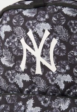 NEW ERA NEW YORK YANKEES STADIUM BACKPACK - Club Wear - Black 11 NEW ERA NEW YORK YANKEES STADIUM BACKPACK - Club Wear - Black -Stock X 9ec858991ce34970a447309e933ff66b