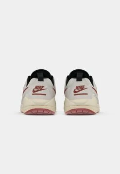 JORDAN CMFT ERA - Trainers - Sail/redstone/black/light Cream -Stock X 9fd2362fef3a4a0c8e565920a385b525