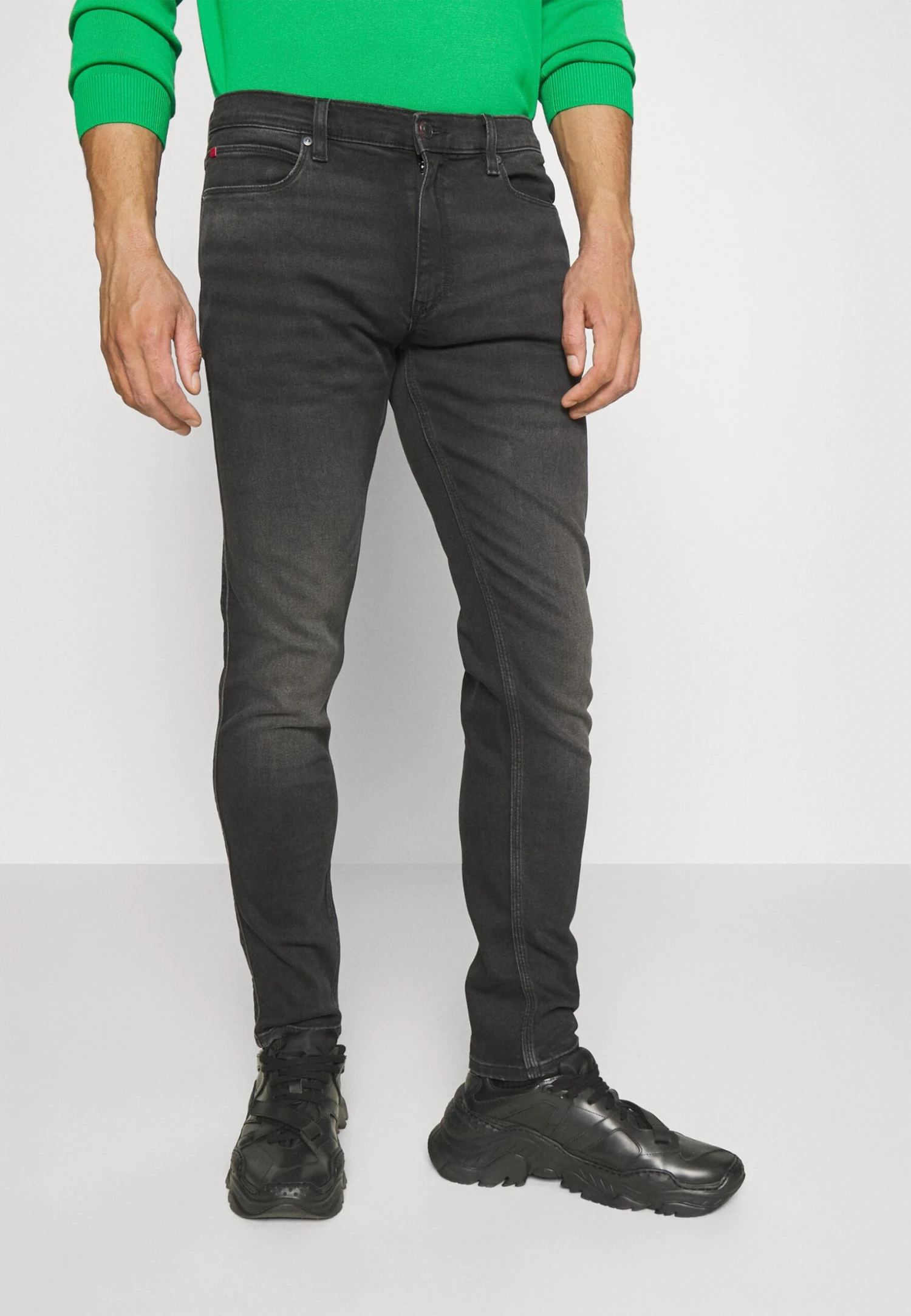 Hugo- Slim Fit Jeans - Dark Grey 3 Hugo- Slim Fit Jeans - Dark Grey
