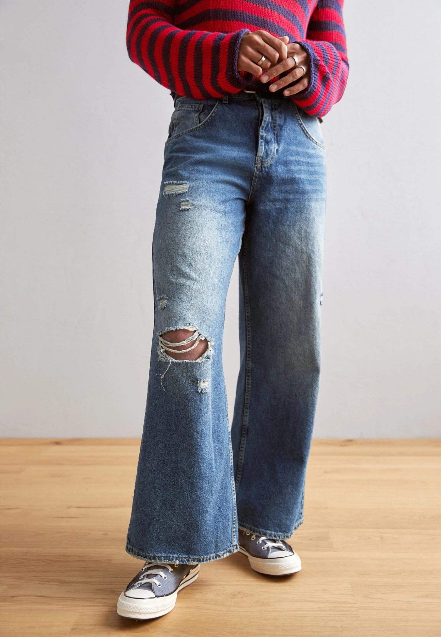 Jaded London Busted Colossus - Relaxed Fit Jeans - Mid Blue 3 Jaded London Busted Colossus - Relaxed Fit Jeans - Mid Blue