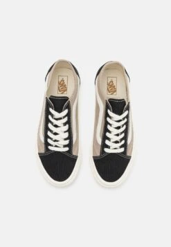 Vans Old Skool Tapered Unisex - Trainers - Theory Multi Block Black -Stock X a2a86bf93dd04f7eb64418f5545bad5c