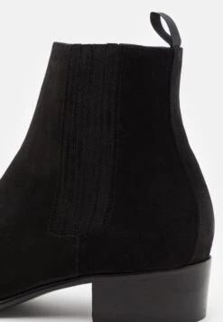 THE KOOPLES Chaussures - Classic Ankle Boots - Black 13 THE KOOPLES Chaussures - Classic Ankle Boots - Black -Stock X a2e8a9162b814cbda950e9c81b473c84