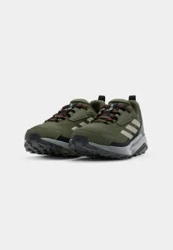 Adidas TERREX ANYLANDER - Climbing Shoes - Olive Strata Beige Core Black -Stock X a3e36b0473c347eeb1ec8b429dcfb5f1