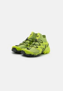 Mammut Aegility Pro Mid Men - Hiking Shoes - Highlime/Black -Stock X a42d680f87de48a4833b3ed1924f189e