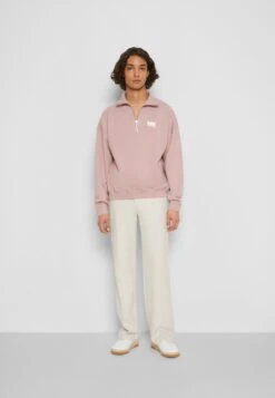 Sweatshirt - Deauville Mauve -Stock X a48a824e3c764693990535aae844da7e