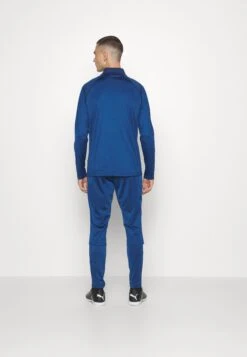 Puma Teamliga Tracksuit - Tracksuit - Persian Blue/Pro Green -Stock X a4fc63912dc64a65b3b94686845d720b