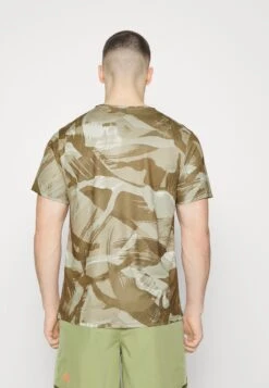 Nike Performance Miler - Print T-Shirt - Hazel Rush -Stock X a5291fc069ed4936b1dab89cae09cf17