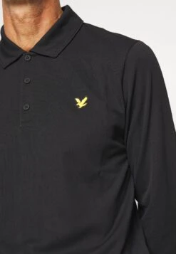 Lyle & Scott Long Sleeve Tech - Sports T-Shirt - Jet Black -Stock X a64d36e71de04893a336bc4c3ea3d257