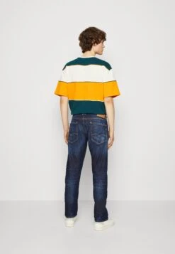 Replay Rocco Hyperflex Original - Straight Leg Jeans - Dark Blue -Stock X a68a39ec0878460082e5f3da94862150