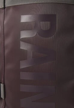 Rains TEXEL CABIN BAG UNISEX - Wheeled Suitcase - Depth -Stock X a6d901cb8fd049428fb09faae81b6fb5