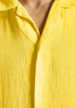 DRYKORN Bijan - Shirt - Yellow -Stock X a70329c090554454a4e5205d60fb8f29