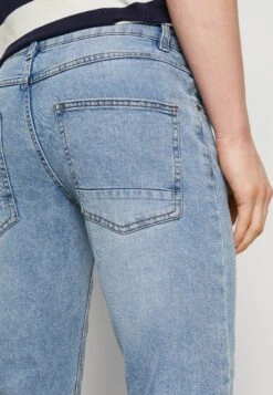 Redefined Rebel Copenhagen - Slim Fit Jeans - Light Blue 13 Redefined Rebel Copenhagen - Slim Fit Jeans - Light Blue -Stock X a83972f1f13c4421926aff1c792512fd