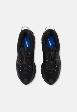 Nike Sportswear ZOOM VOMERO ROAM UNISEX - Trainers - Black/racer Blue -Stock X a8622f9c2db7487b8c66a5ce8cd9f6c1