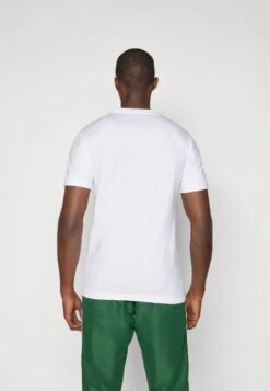 Lacoste Sport HERITAGE - Sports T-shirt - White 10 Lacoste Sport HERITAGE - Sports T-shirt - White -Stock X a8c8bdcdae014bba93c06d5ce1f593f3