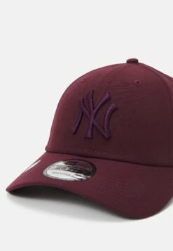NEW ERA Repreve Unisex - Cap - Bordeaux -Stock X a8c9cc82c411434b877c38315235ef81