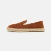 Hackett London Altea Slipon - Espadrilles - Rust Orange -Stock X a9eba9e8ae694f8ebc011ec9c41c9403