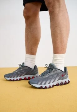 Nike Sportswear AIR MAX DN8 - Trainers - Black/anthracite -Stock X aa120cad771544cab456161410390831