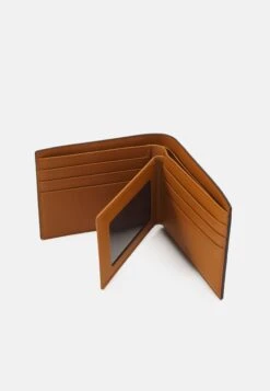 MCM Veritas Fold Wallet SmallUnisex Set - Wallet - Cognac 10 MCM Veritas Fold Wallet SmallUnisex Set - Wallet - Cognac -Stock X ab969a47797d44bcaa6f0795a0ad8508