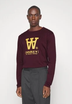 Wood Wood Mel Typo- Long Sleeved Top - Burgundy
