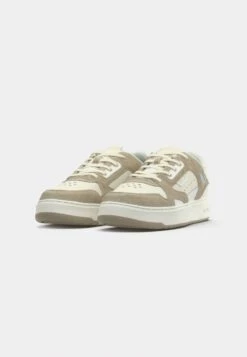 Replay KAI CITY - Trainers - Beige/white -Stock X aba47c30c6c44f4bb70b98998532ef2e