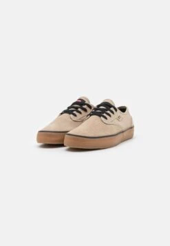 Globe Motley - Skate Shoes - Sesame 13 Globe Motley - Skate Shoes - Sesame -Stock X ac20a300790345f1ad171e6bd5a14a60