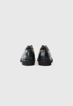 AllSaints SKIFF - Lace-ups - Black Grain -Stock X acefac34d83b45d7bd27217c42239424