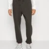 AllSaints Ari Sweatpant - Tracksuit Bottoms - Washed Black
