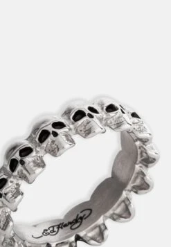 Ed Hardy SKULLS BAND - Ring - Silver-colored -Stock X ad86d83fb23e4360b4b2872d4aaa4693