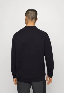 Houdini Mono Air Crew - Sweatshirt - True Black -Stock X aea32f9d25cc489c8baacc33fc484dad