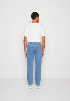 Wrangler Texas - Straight Leg Jeans - Good Shot -Stock X aecaa282dd1f406c99ba57f6a6ef111c