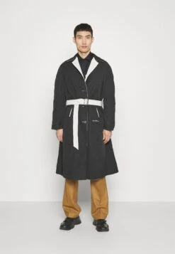 Neil Barrett Reversible - Trenchcoat - Black/Ivory -Stock X aef4e99d96d94eb290331b1569b6732e