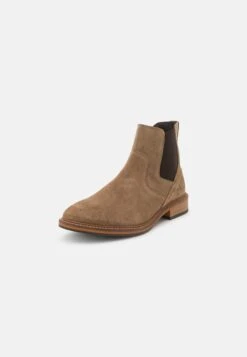 Bullboxer Classic Ankle Boots - Sand 9 Bullboxer Classic Ankle Boots - Sand -Stock X af52cb82a7464be587c1780b5ace7331