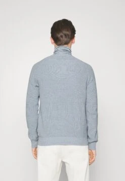 Hackett London Mouline Crew - Jumper - Chambray/Ecru -Stock X b138ba42dbc24e7fa62ca8ab1c0d1256