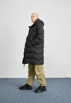 Rains ALTA PUFFER UNISEX - Winter Coat - Black -Stock X b14df8a5dc9e48d1a8ceb5d8a7283344