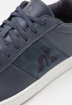 Le Coq Sportif Courtclassic - Trainers - Ombre Blue -Stock X b17417fd52ac4aa38c9888591ede70f9