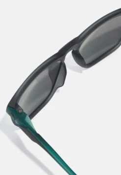 Puma Unisex - Sunglasses - Grey-Green/Green -Stock X b194954fae8a4d98824c4eda37706a57