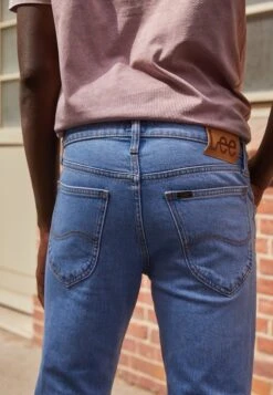 Lee Daren Zip Fly - Trousers - Worker Light -Stock X b1adba073afe414992987bfc84fd010e