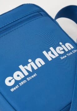 Calvin Klein Jeans GRAPHIC REPORTER - Cross Body Bag - Dark Blue -Stock X b2d4a93c61d740d180770ab43ccdd332