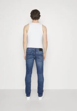 Only & Sons Onsloom Slim- Slim Fit Jeans - Medium Blue Denim -Stock X b2ef41d0773445b8a8bc22684458b6b9