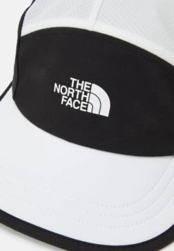 The North Face Run Hat Unisex - Cap -Black/White 9 The North Face Run Hat Unisex - Cap -Black/White -Stock X b31d721bda184cbb914ff1b93258dc17