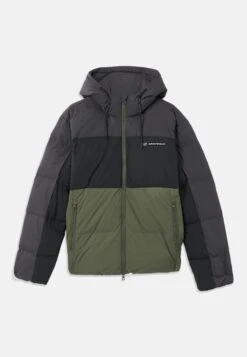 EA7 Emporio Armani TRAIN ATHLETIC COLOUR BLOCK PADDED JACKET - Winter Jacket - Ponderosa Pine 19 EA7 Emporio Armani TRAIN ATHLETIC COLOUR BLOCK PADDED JACKET - Winter Jacket - Ponderosa Pine -Stock X b34b9ba11c604878a2fc5b0ee4742151