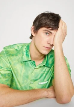 Shirt Liquid Rem - Shirt - Green -Stock X b36b82db50134279a9e6b5b42c83dbda