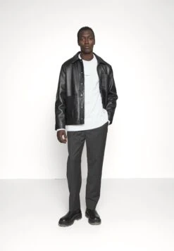 Han Kjøbenhavn Casual Crewneck - Sweatshirt - Grey Melange -Stock X b37bd9496678435cb4be60794ae0362f