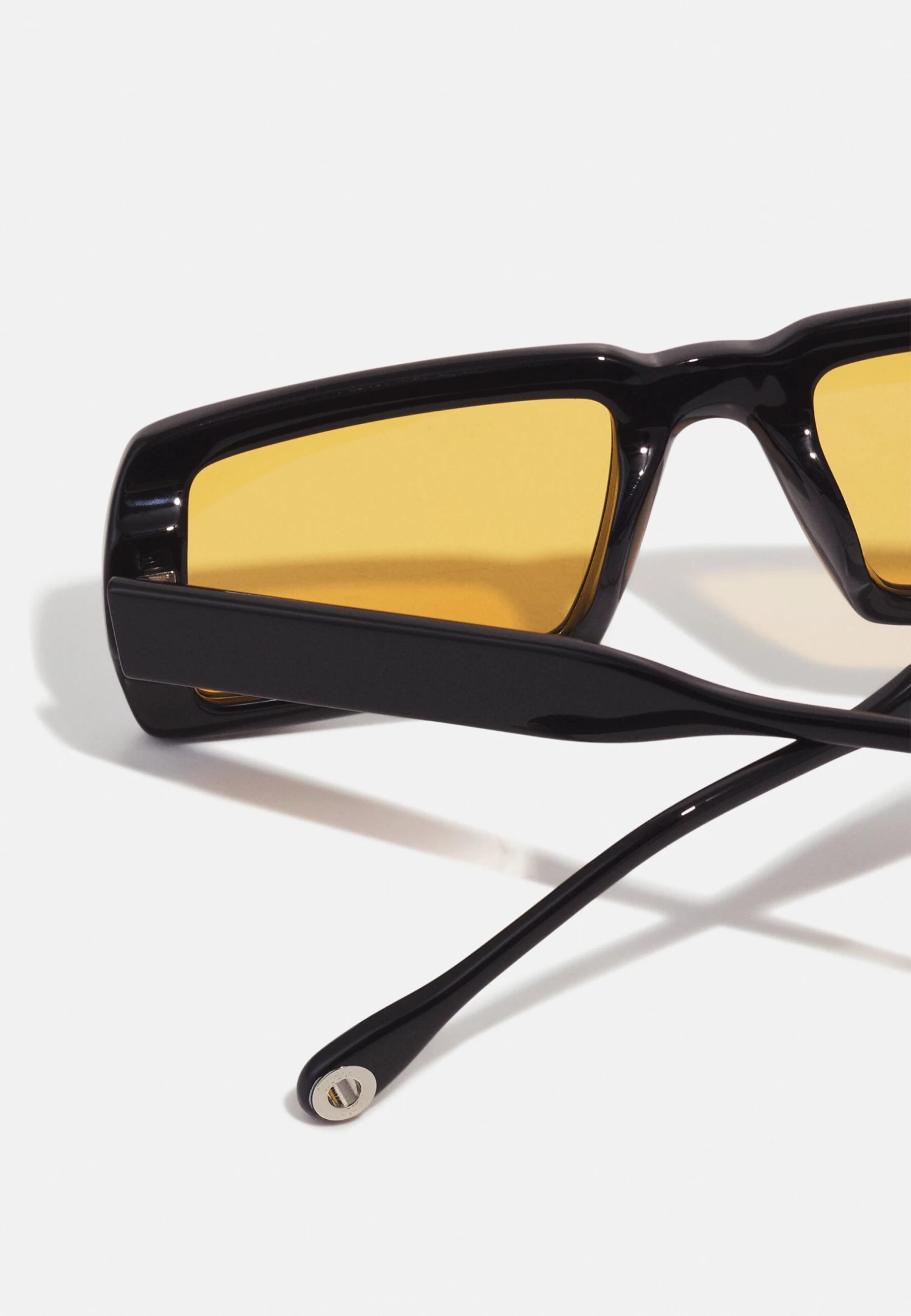 ETUDES Form Unisex - Sunglasses - Black/Orange 5 ETUDES Form Unisex - Sunglasses - Black/Orange - Image 3